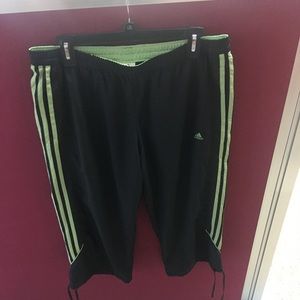 Women’s Adidas Large Athletic Capris